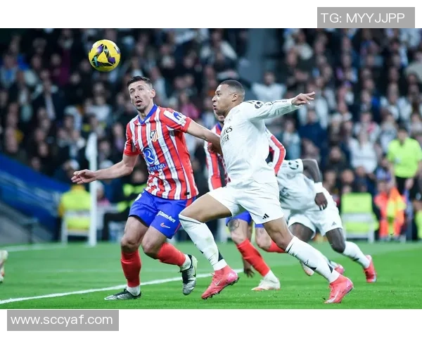 中超热战利物浦大胜皇马引发转会风波全场沸腾